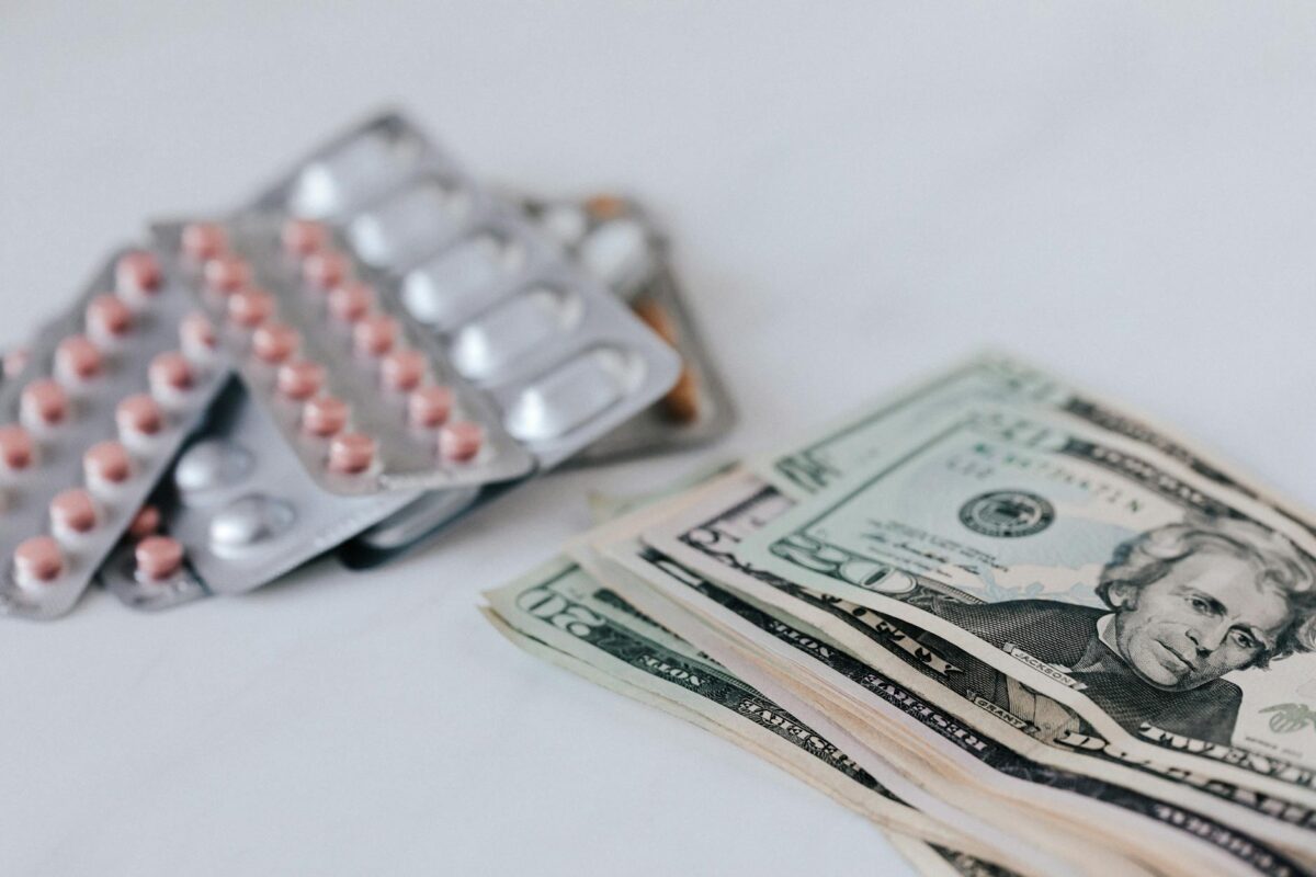 Prescription Drug Savings: Generics, Discounts & Mail Orders